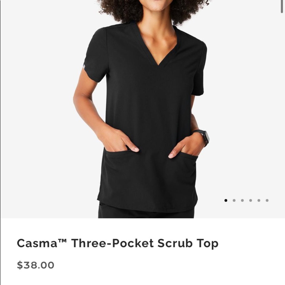 Figs Casma 3 pocket scrub top